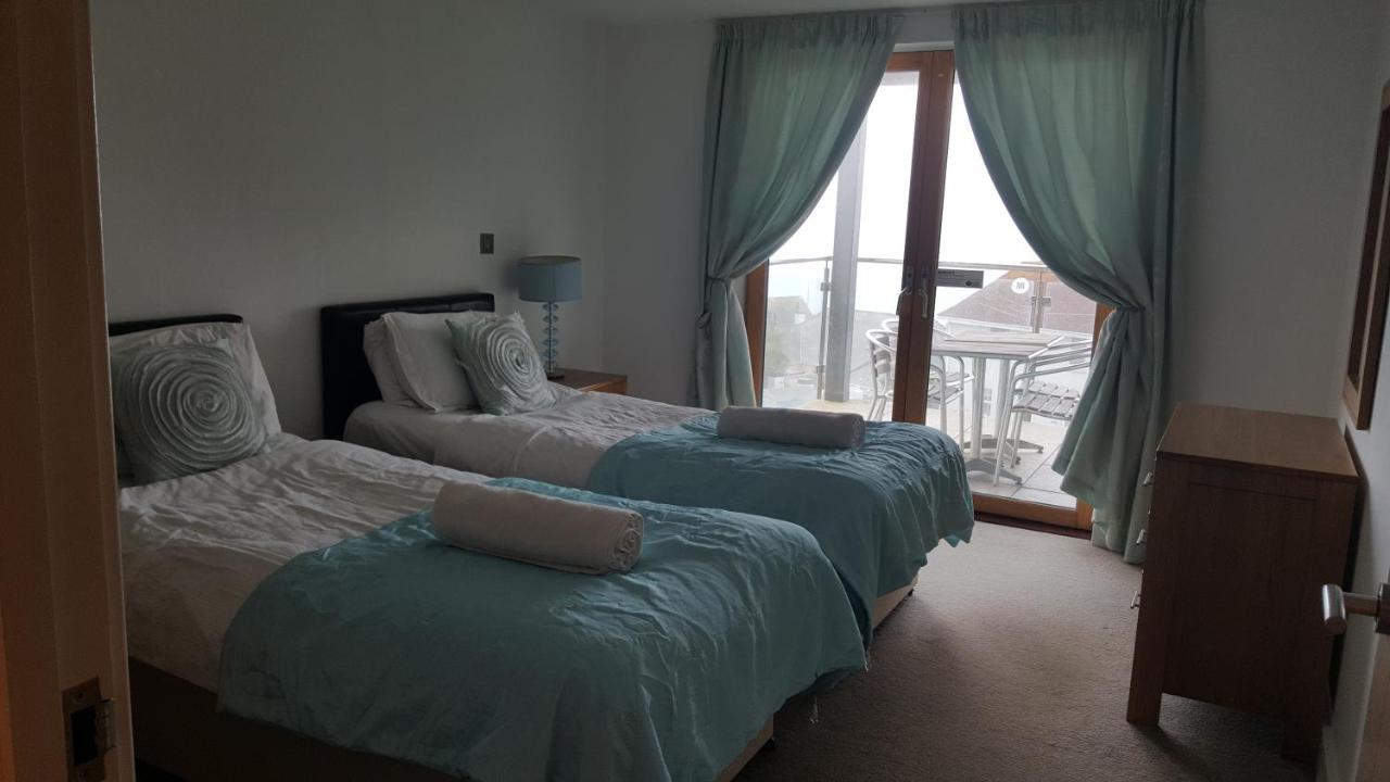 South Fistral Seaview 2-Bed Apartment Ньюки Экстерьер фото